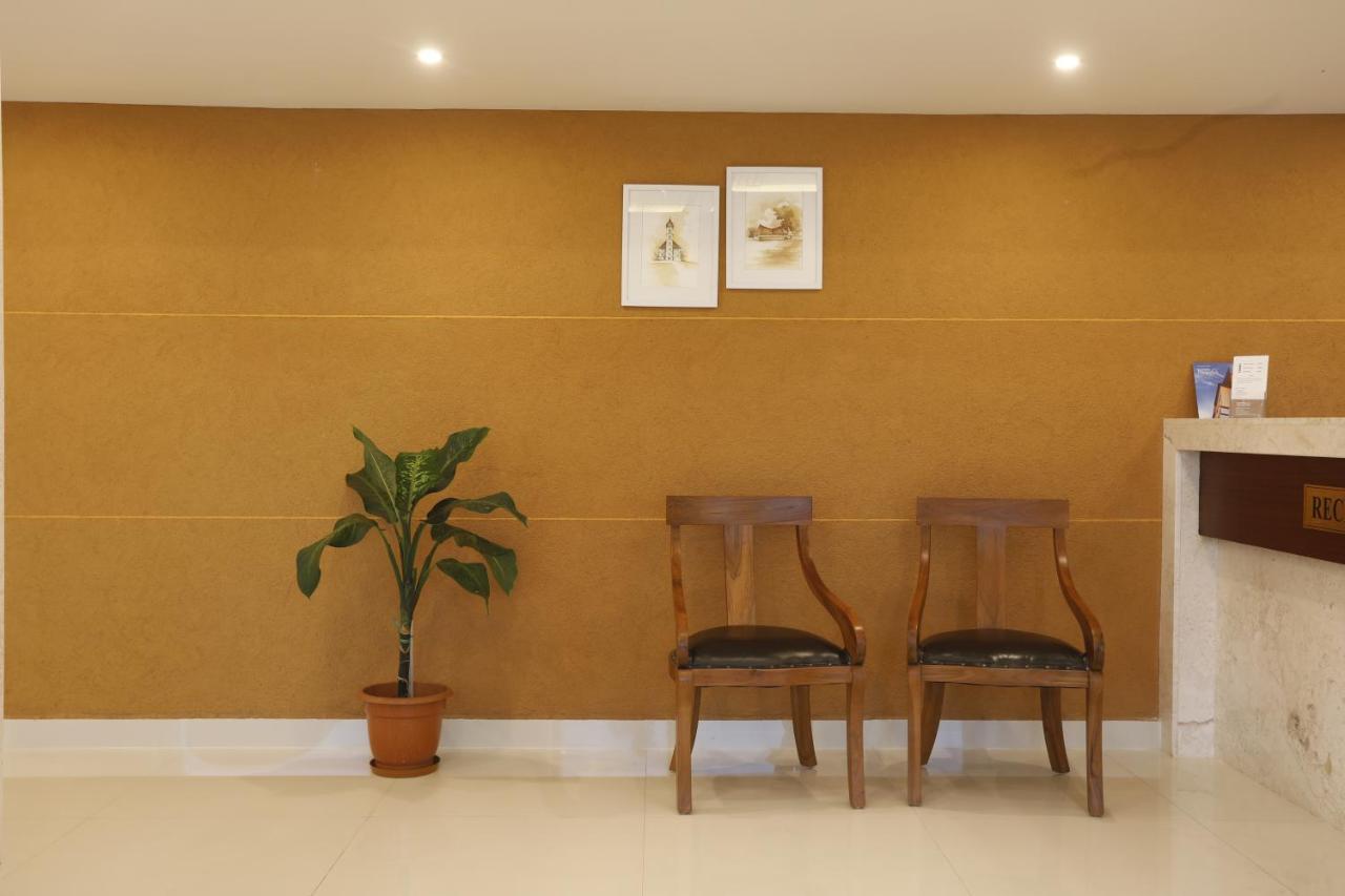 Hotel Panchavady サーウーバラ エクステリア 写真